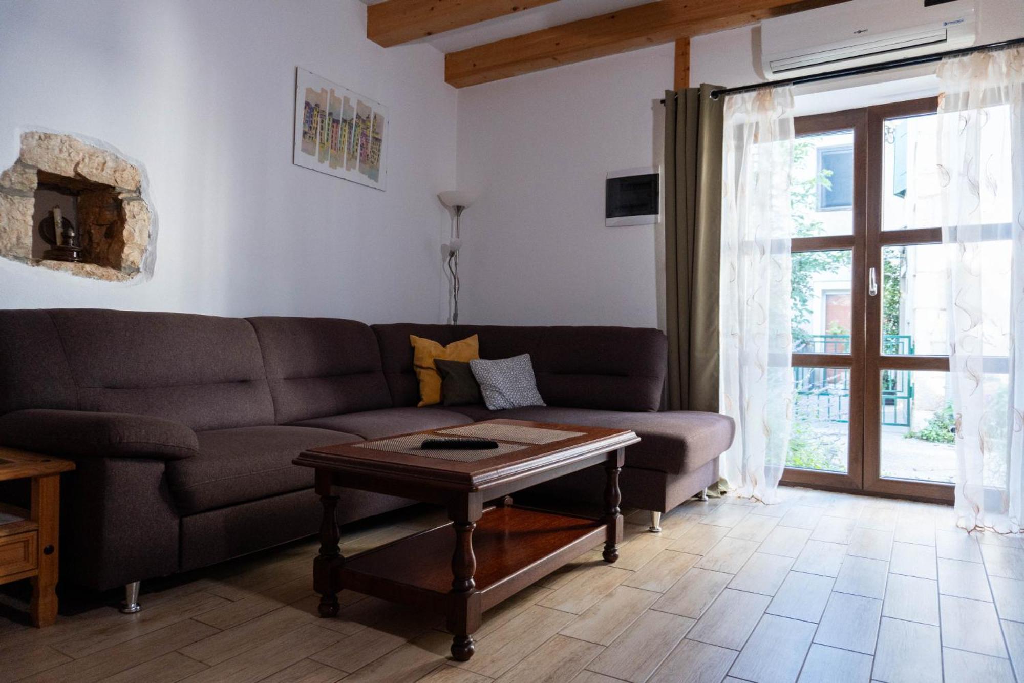 Apartment Deborah Крница Екстер'єр фото